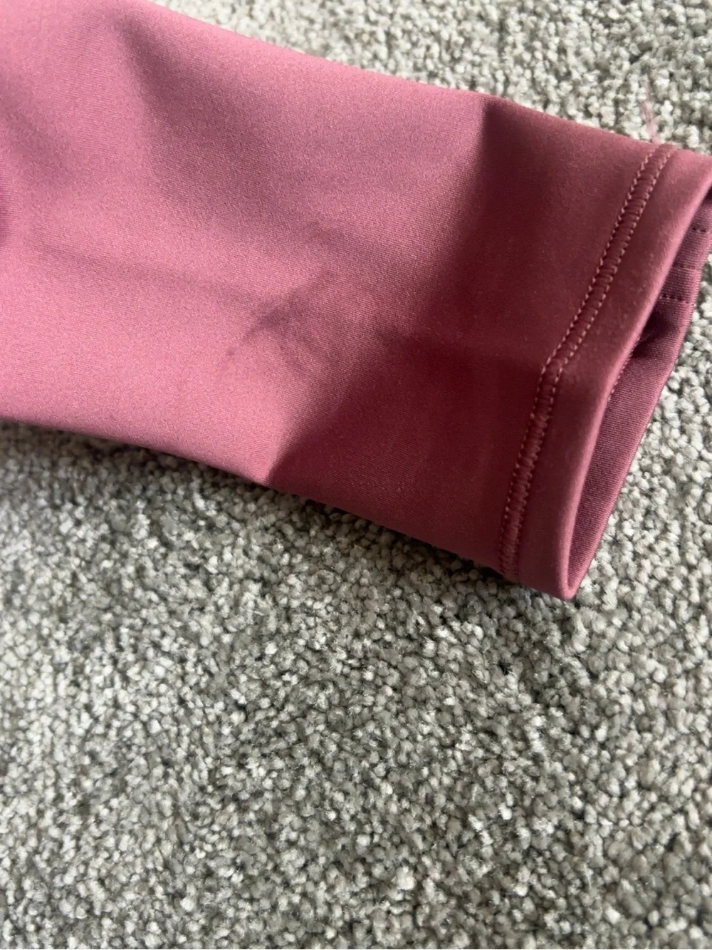 NWT Alo Yoga Airlift Winter Warm 1/4 Zip Long Sleeve Burgundy Truffle XS